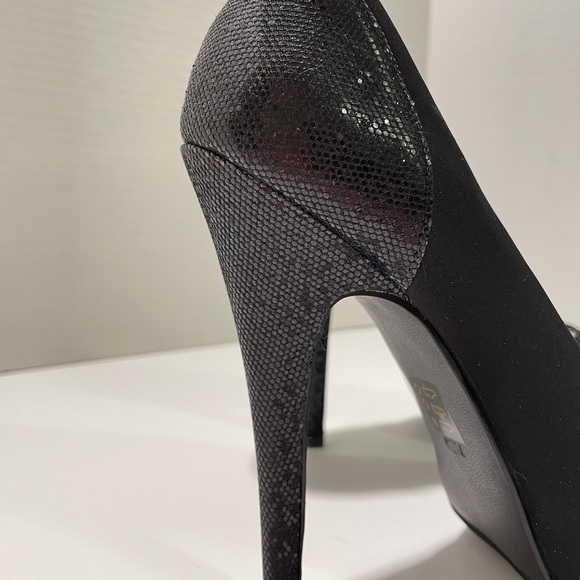 Steve Madden Tessi Heels - Picture 3 of 8